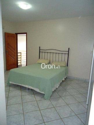 Imagem Sobrado com 4 Quartos à Venda, 393 m² em Vila Itatiaia - Goiânia