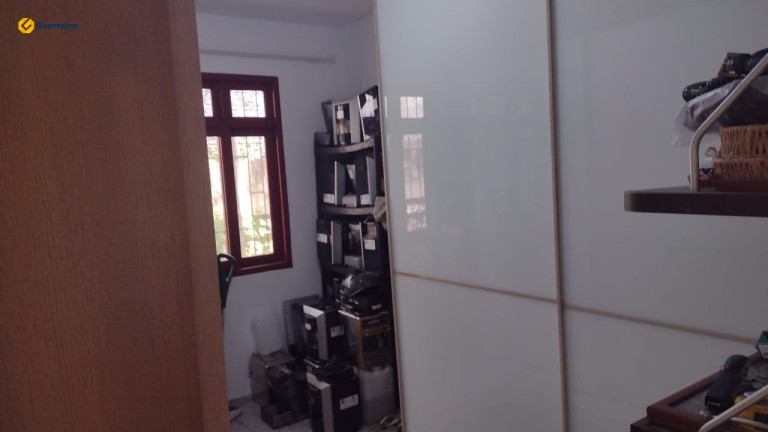 Imagem Casa com 4 Quartos à Venda, 363 m² em Trindade - Florianópolis