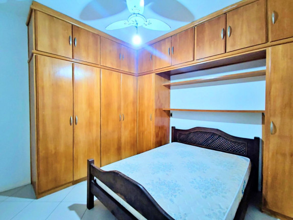 Imagem Apartamento com 2 Quartos à Venda, 68 m² em Tombo - Guarujá