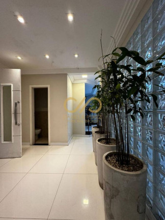 Imagem Casa com 5 Quartos à Venda, 500 m² em Canto Do Forte - Praia Grande Imagem Casa com 5 Quartos à Venda, 500 m² em Canto Do Forte - Praia Grande