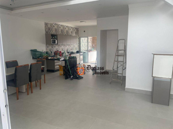 Imagem Casa com 4 Quartos à Venda, 232 m² em Estância Balneária Maria Helena Novaes - Peruíbe
