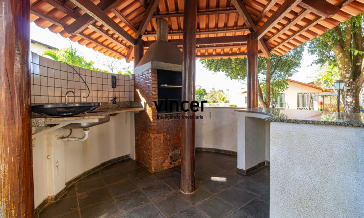 Imagem Casa com 3 Quartos à Venda, 186 m² em Goiânia 2 - Goiânia