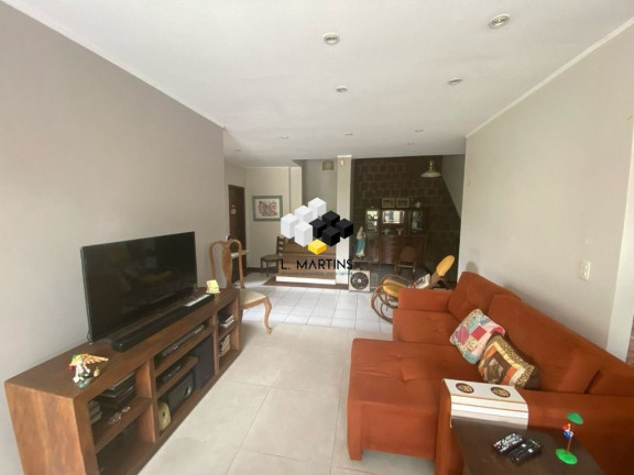 Imagem Casa com 3 Quartos à Venda, 293 m² em Jardim Do Salso - Porto Alegre