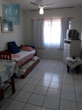 Imagem Apartamento com 5 Quartos à Venda, 456 m² em Ingleses Do Rio Vermelho - Florianópolis Imagem Apartamento com 5 Quartos à Venda, 456 m² em Ingleses Do Rio Vermelho - Florianópolis