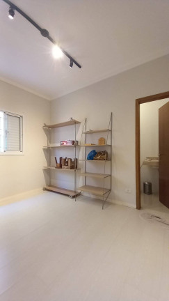 Imagem Casa com 3 Quartos à Venda, 250 m² em Jardim Oasis - Taubaté Imagem Casa com 3 Quartos à Venda, 250 m² em Jardim Oasis - Taubaté