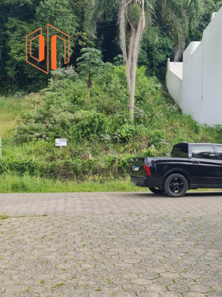 Terreno à Venda, 300 m² em Praia Do Quilombo - Penha