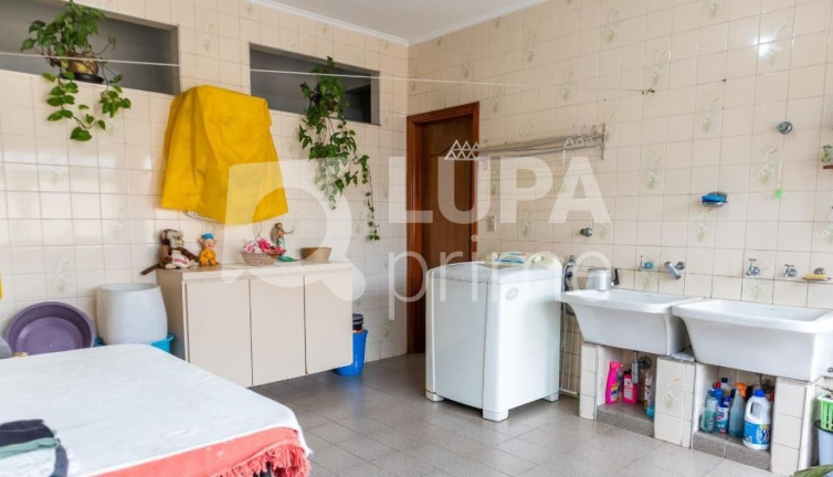 Imagem Casa com 6 Quartos à Venda, 712 m² em Vila Maria - São Paulo Imagem Casa com 6 Quartos à Venda, 712 m² em Vila Maria - São Paulo