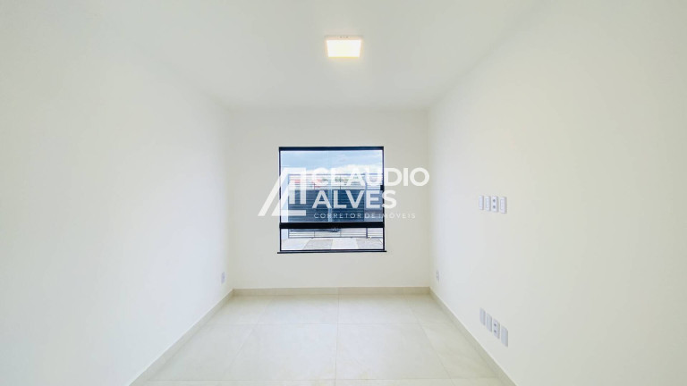 Imagem Casa com 3 Quartos para Alugar, 110 m² em Registro - Feira De Santana