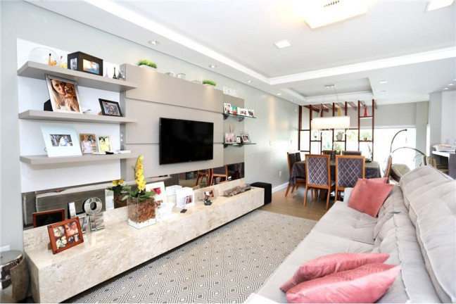 Imagem Casa com 3 Quartos à Venda, 225 m² em Passo Das Pedras - Porto Alegre Imagem Casa com 3 Quartos à Venda, 225 m² em Passo Das Pedras - Porto Alegre