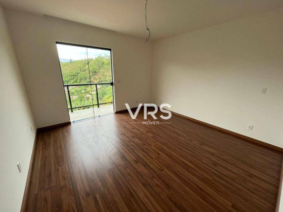 Imagem Casa com 3 Quartos à Venda, 268 m² em Albuquerque - Teresópolis Imagem Casa com 3 Quartos à Venda, 268 m² em Albuquerque - Teresópolis