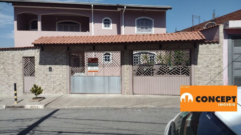 Sobrado com 3 Quartos à Venda, 255 m² em Vila Júlia - Poá