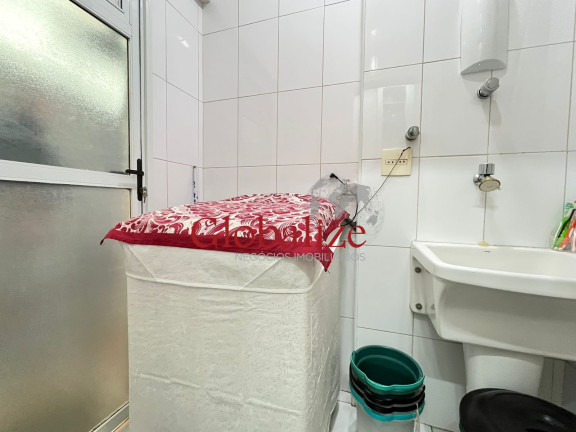 Imagem Imóvel com 3 Quartos à Venda, 77 m² em Gonzaga - Santos Imagem Imóvel com 3 Quartos à Venda, 77 m² em Gonzaga - Santos