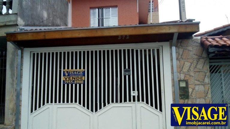 Casa com 4 Quartos à Venda,  em Jd. Das Industrias - Jacareí