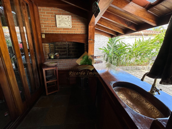 Imagem Casa com 4 Quartos à Venda, 146 m² em Barra Da Lagoa - Ubatuba Imagem Casa com 4 Quartos à Venda, 146 m² em Barra Da Lagoa - Ubatuba
