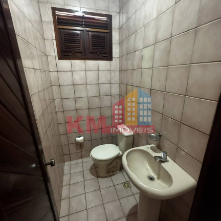 Imagem Casa com 3 Quartos à Venda, 280 m² em Alto De São Manoel - Mossoró