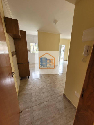 Apartamento com 2 Quartos para Alugar, 65 m² em Vila Guedes - São Paulo