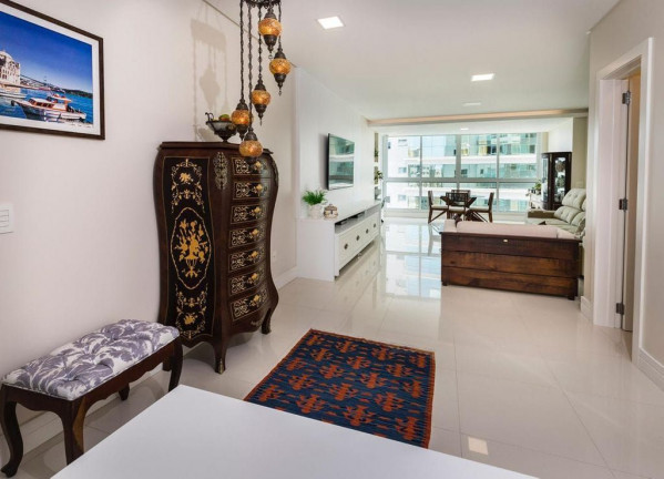 Imagem Apartamento com 3 Quartos à Venda, 152 m² em Centro - Balneário Camboriú
