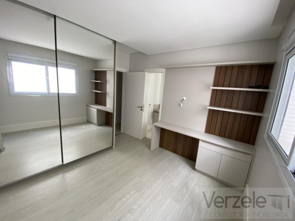 Imagem Apartamento com 4 Quartos à Venda, 237 m² em Barra Sul - Balneário Camboriú Imagem Apartamento com 4 Quartos à Venda, 237 m² em Barra Sul - Balneário Camboriú