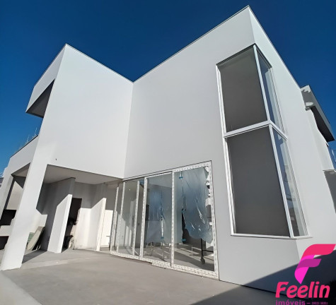 Imagem Casa com 4 Quartos à Venda, 278 m² em Campeche - Florianópolis Imagem Casa com 4 Quartos à Venda, 278 m² em Campeche - Florianópolis