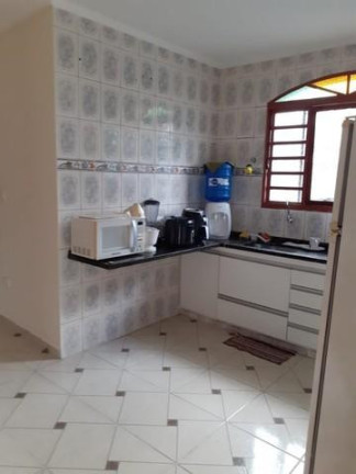 Imagem Casa com 2 Quartos à Venda, 300 m² em Ana Dias - Peruíbe Imagem Casa com 2 Quartos à Venda, 300 m² em Ana Dias - Peruíbe