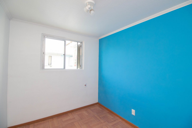 Imagem Apartamento com 2 Quartos à Venda, 37 m² em Rubem Berta - Porto Alegre