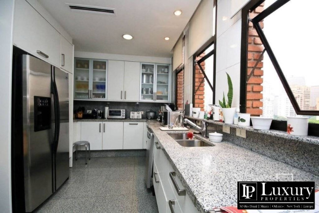 Imagem Apartamento com 4 Quartos à Venda, 335 m² em Itaim Bibi - São Paulo