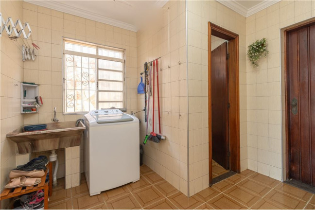 Imagem Casa com 4 Quartos à Venda,  em Vila Carrão - São Paulo