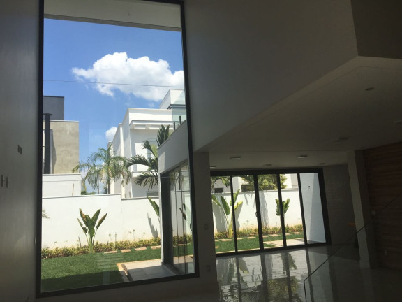 Imagem Casa com 4 Quartos à Venda, 335 m² em Alphaville Nova Esplanada - Votorantim Imagem Casa com 4 Quartos à Venda, 335 m² em Alphaville Nova Esplanada - Votorantim