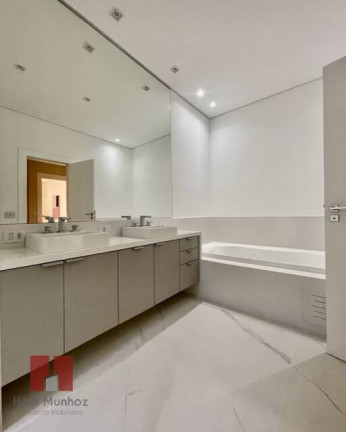 Imagem Casa com 4 Quartos à Venda, 450 m² em Alphaville - Santana De Parnaíba Imagem Casa com 4 Quartos à Venda, 450 m² em Alphaville - Santana De Parnaíba