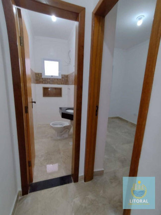 Imagem Sobrado com 2 Quartos à Venda, 54 m² em Vila Guilhermina - Praia Grande