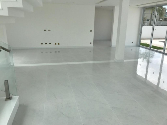 Imagem Sobrado com 4 Quartos à Venda, 850 m² em Jardim Residencial Suzano - Suzano Imagem Sobrado com 4 Quartos à Venda, 850 m² em Jardim Residencial Suzano - Suzano