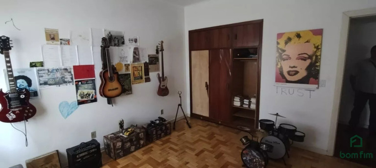 Imagem Apartamento com 3 Quartos para Alugar, 149 m² em Centro Histórico - Porto Alegre Imagem Apartamento com 3 Quartos para Alugar, 149 m² em Centro Histórico - Porto Alegre