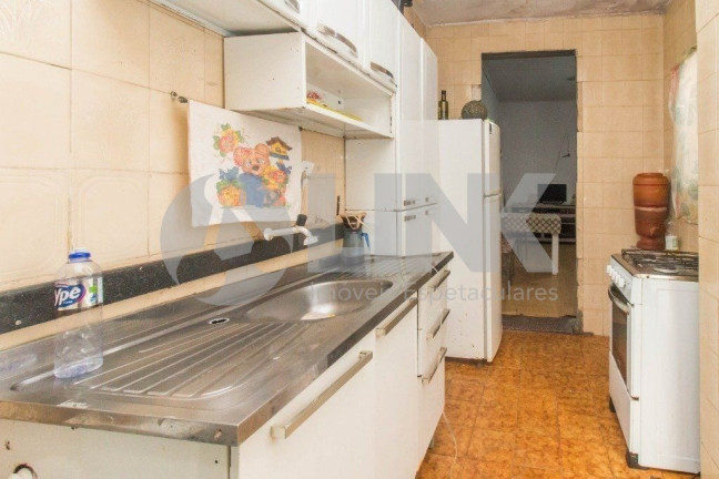 Imagem Casa com 1 Quarto à Venda, 100 m² em Bom Fim - Porto Alegre Imagem Casa com 1 Quarto à Venda, 100 m² em Bom Fim - Porto Alegre