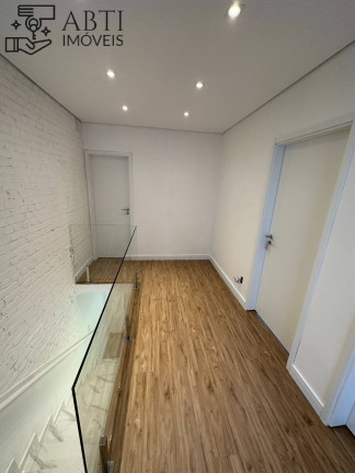 Imagem Casa com 3 Quartos à Venda, 241 m² em Morro Dos Ingleses - São Paulo
