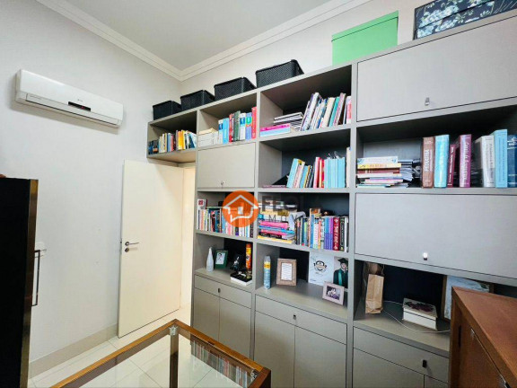 Imagem Casa com 3 Quartos à Venda, 270 m² em Santo Antônio - Americana Imagem Casa com 3 Quartos à Venda, 270 m² em Santo Antônio - Americana