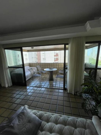 Imagem Apartamento com 4 Quartos à Venda, 228 m² em Graças - Recife