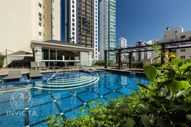 Imagem Apartamento com 3 Quartos à Venda, 147 m² em Centro - Balneário Camboriú Imagem Apartamento com 3 Quartos à Venda, 147 m² em Centro - Balneário Camboriú