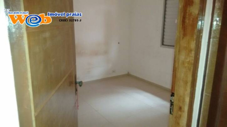 Imagem Casa com 3 Quartos à Venda, em Vila Tupi - Praia Grande Imagem Casa com 3 Quartos à Venda, em Vila Tupi - Praia Grande