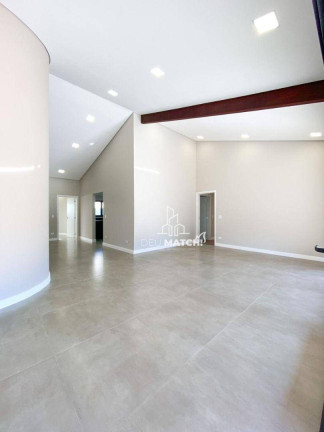 Imagem Casa com 3 Quartos à Venda, 300 m² em Jardim Flamboyant - Atibaia Imagem Casa com 3 Quartos à Venda, 300 m² em Jardim Flamboyant - Atibaia