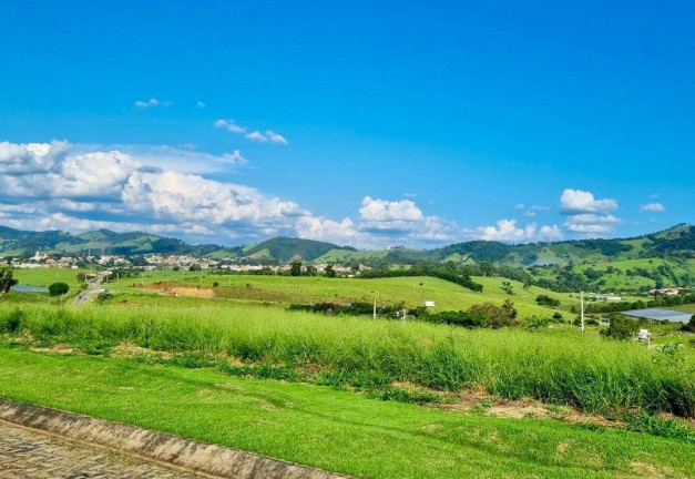 Terreno à Venda, 1.024 m² em Centro - Joanópolis
