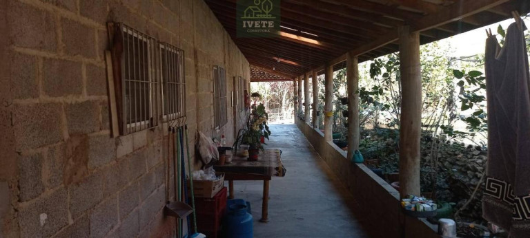 Imagem Casa com 3 Quartos à Venda, 190 m²