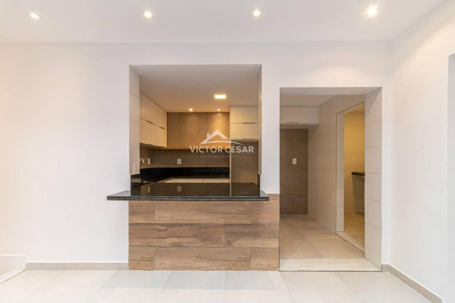 Imagem Casa de Vila com 4 Quartos à Venda, 234 m² Imagem Casa de Vila com 4 Quartos à Venda, 234 m²