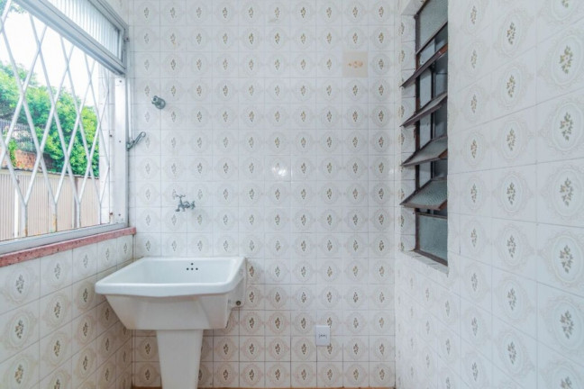 Imagem Imóvel com 1 Quarto à Venda, 44 m² em Camaquã - Porto Alegre
