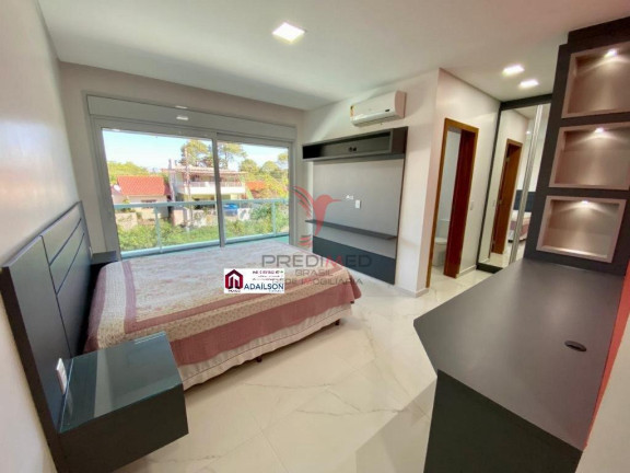 Imagem Casa de Condomínio com 4 Quartos à Venda, 300 m² em São João Do Rio Vermelho - Florianópolis Imagem Casa de Condomínio com 4 Quartos à Venda, 300 m² em São João Do Rio Vermelho - Florianópolis
