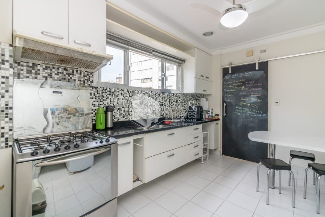 Imagem Apartamento com 3 Quartos à Venda, 212 m² em Santa Cecília - São Paulo Imagem Apartamento com 3 Quartos à Venda, 212 m² em Santa Cecília - São Paulo