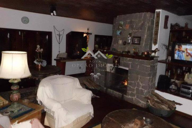 Imagem Casa com 4 Quartos à Venda, 375 m² em Alto Da Boa Vista - Campos Do Jordão