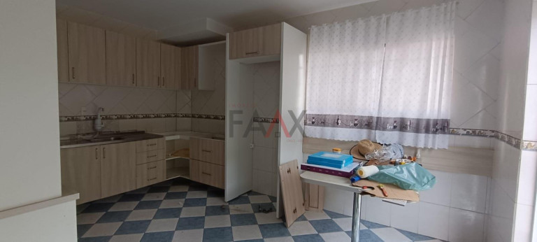 Imagem Casa com 2 Quartos para Alugar, 150 m² em Boqueirão - Núcleo Santa Cruz - Guarapuava Imagem Casa com 2 Quartos para Alugar, 150 m² em Boqueirão - Núcleo Santa Cruz - Guarapuava