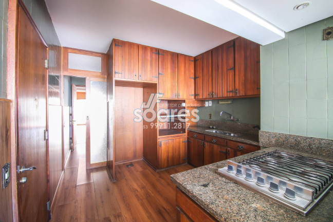 Imagem Apartamento com 2 Quartos à Venda, 158 m² em Centro - Pelotas Imagem Apartamento com 2 Quartos à Venda, 158 m² em Centro - Pelotas