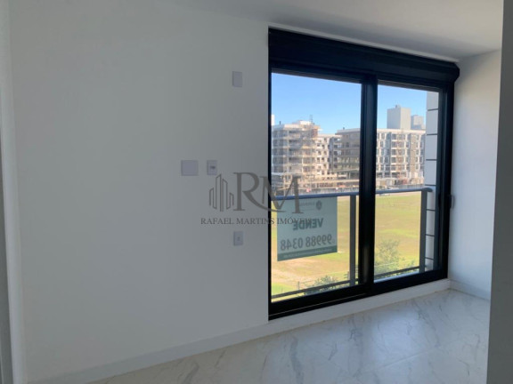 Imagem Apartamento com 11 Quartos à Venda, 68 m² em Jurerê Internacional - Florianópolis Imagem Apartamento com 11 Quartos à Venda, 68 m² em Jurerê Internacional - Florianópolis