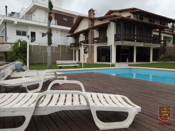 Imagem Casa com 6 Quartos à Venda,  em Coqueiros - Florianópolis